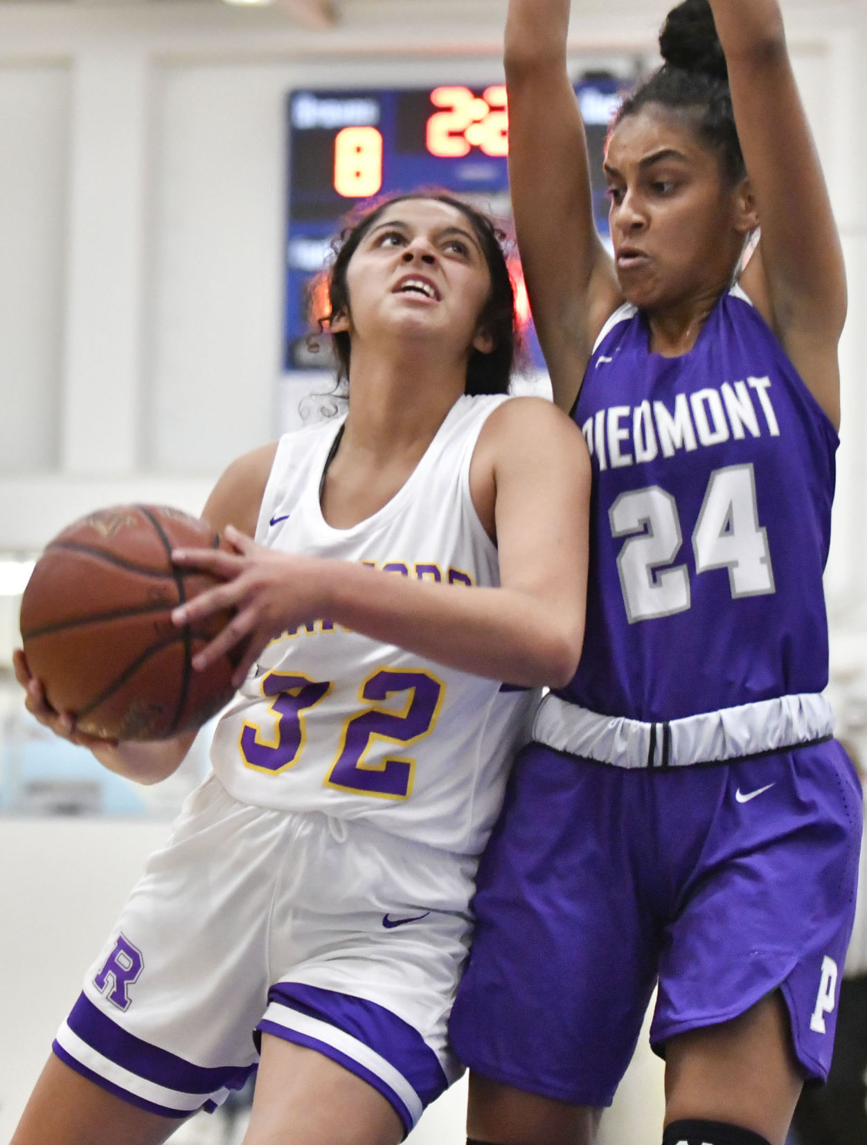 112918 Piedmont RHS g basketball 06.jpg